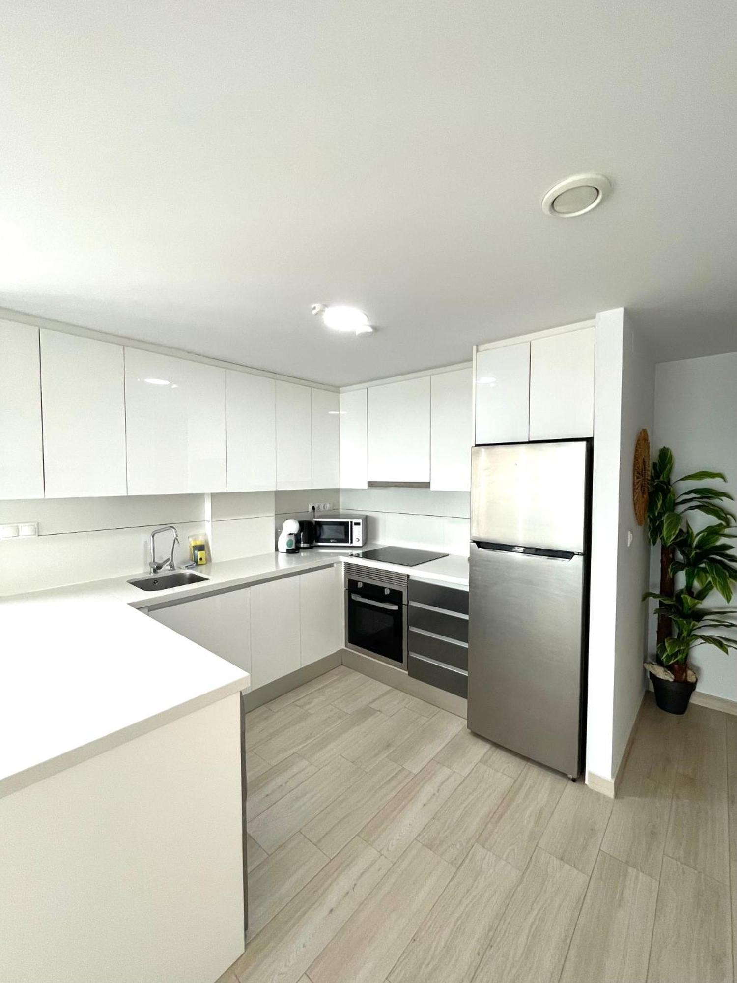 Luxury And Modern Beach Apartment With Sea Views La Mata  Exteriör bild