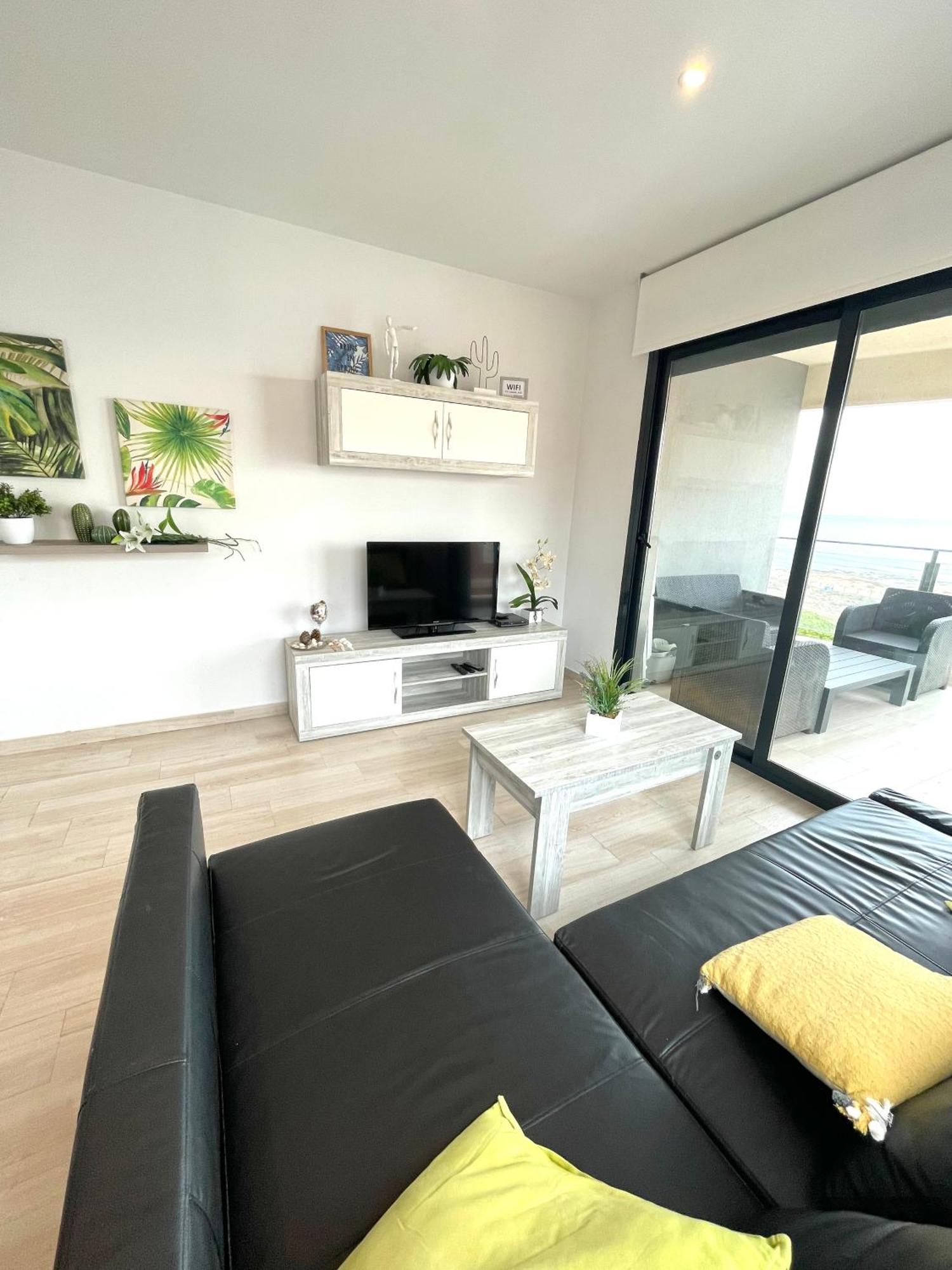 Luxury And Modern Beach Apartment With Sea Views La Mata  Exteriör bild